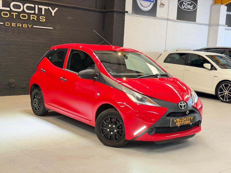 Toyota AYGO 1.0 VVT-i x Euro 5 5dr Euro 5