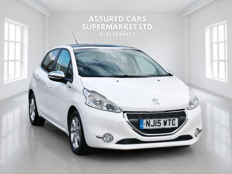Peugeot 208 view 5