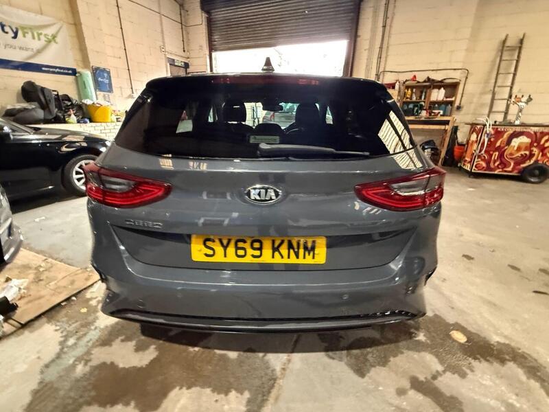 Kia Ceed view 7