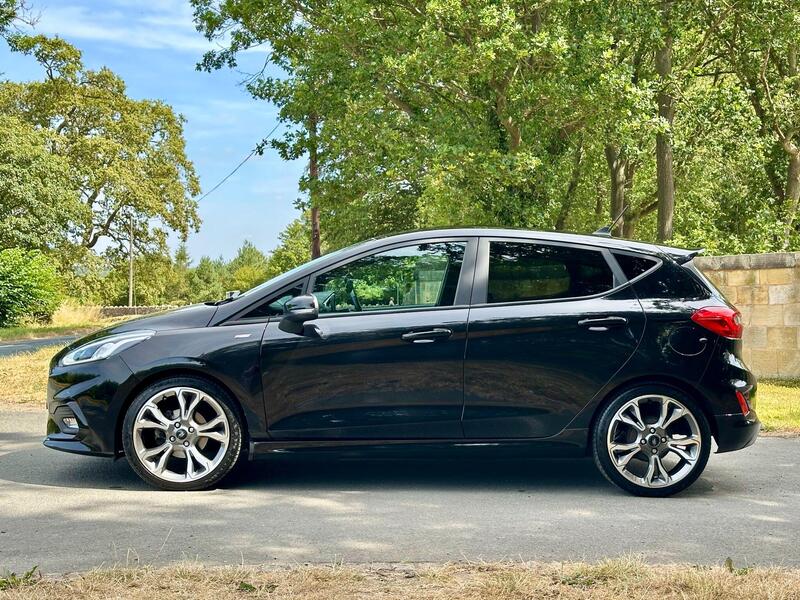 Ford Fiesta view 4