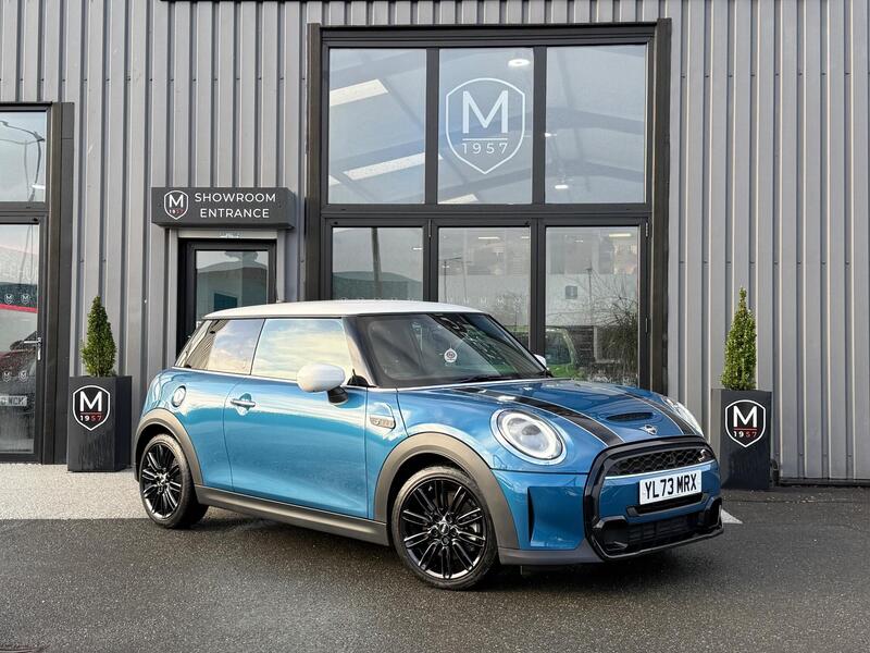 2024 Mini Hatch in Blue for sale