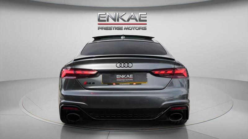 Audi RS5 view 4
