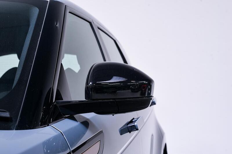 Land Rover Range Rover Evoque view 6