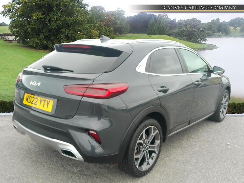 Kia Xceed view 3