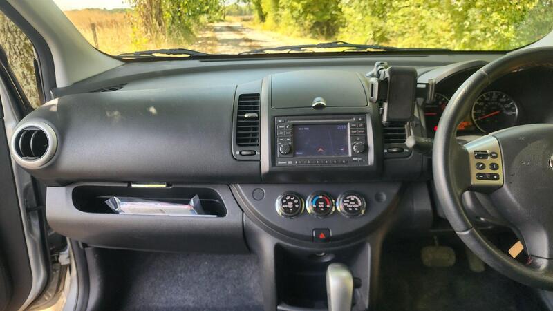 2010 Nissan Note — photo 16