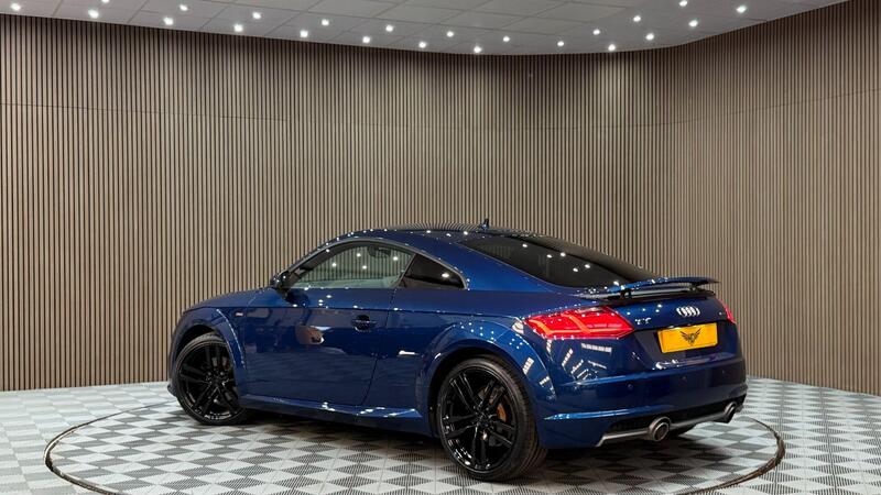 Audi TT view 2