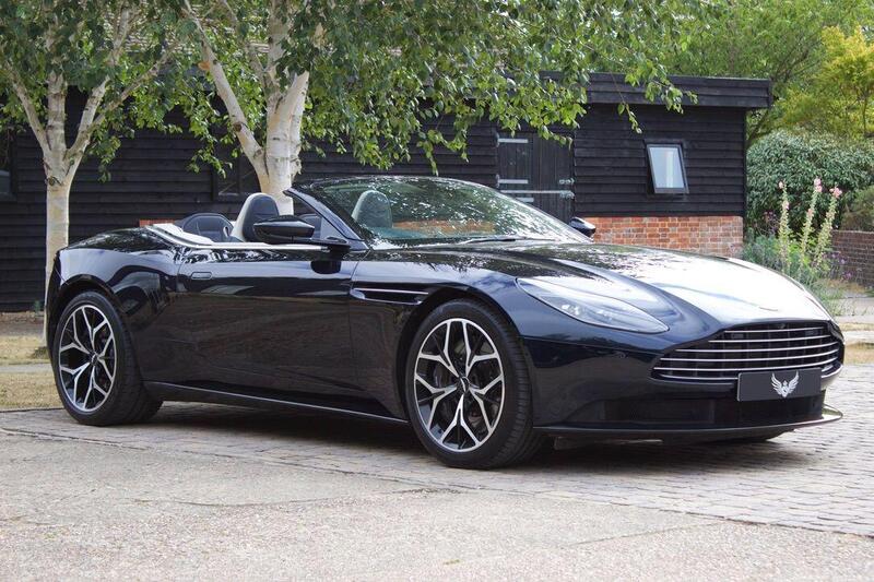 Aston Martin DB11 view 3
