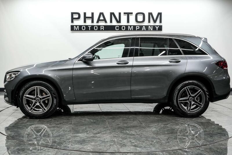 Mercedes-Benz GLC view 3