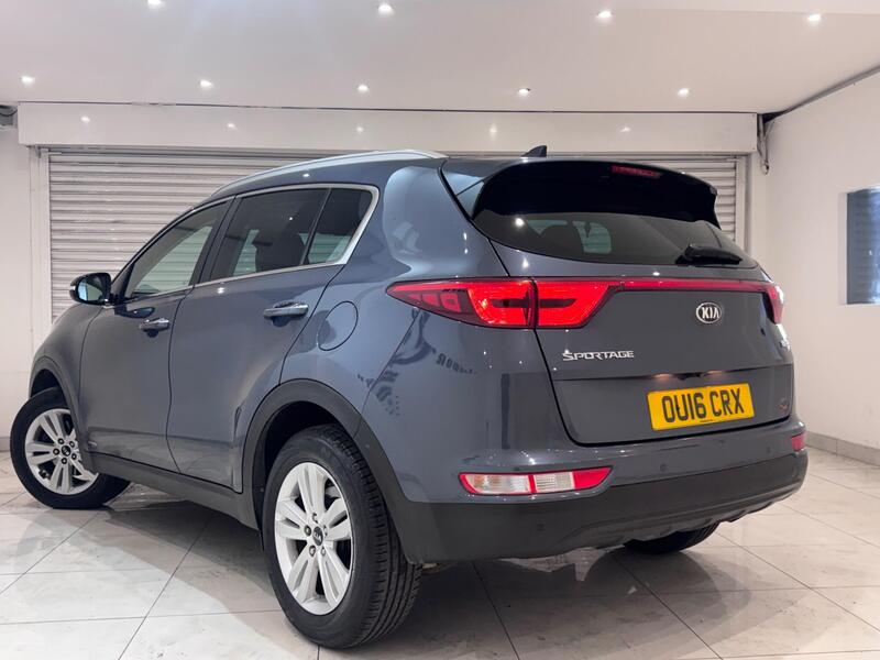 Kia Sportage view 2