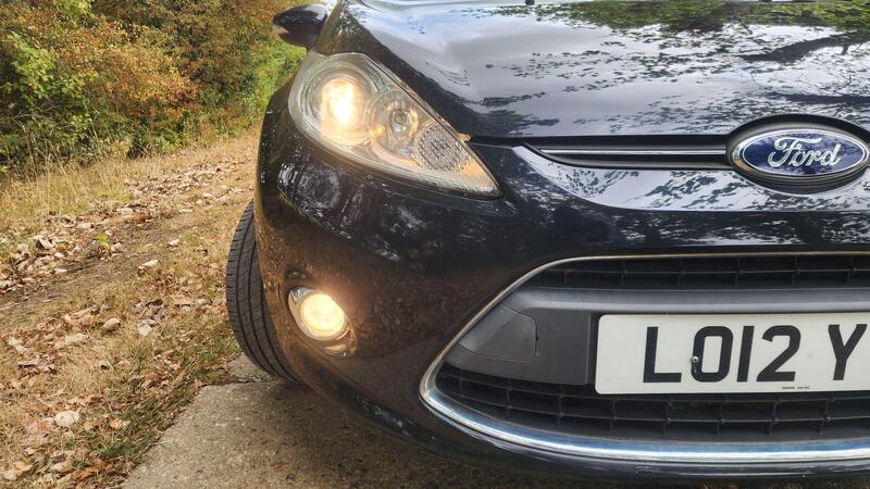2012 Ford Fiesta — photo 16