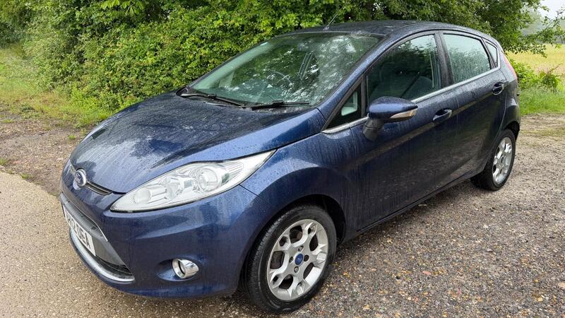 2012 Ford Fiesta — photo 3