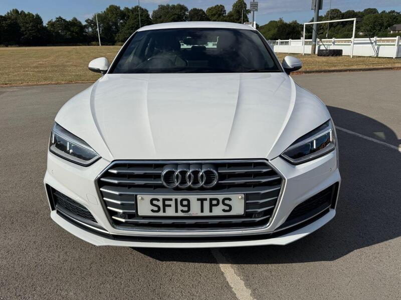 Audi A5 view 4