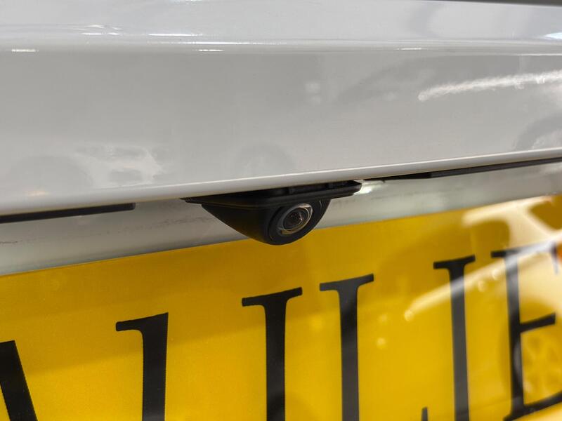 A38bda3e4303435ea7a4f4e3c81e351e