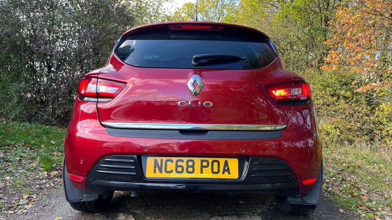 2019 Renault Clio — photo 9