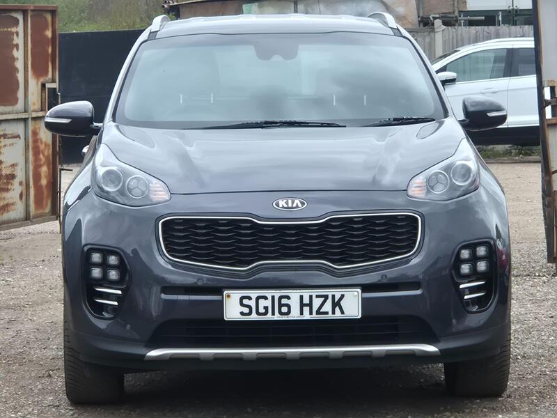 Kia Sportage view 2