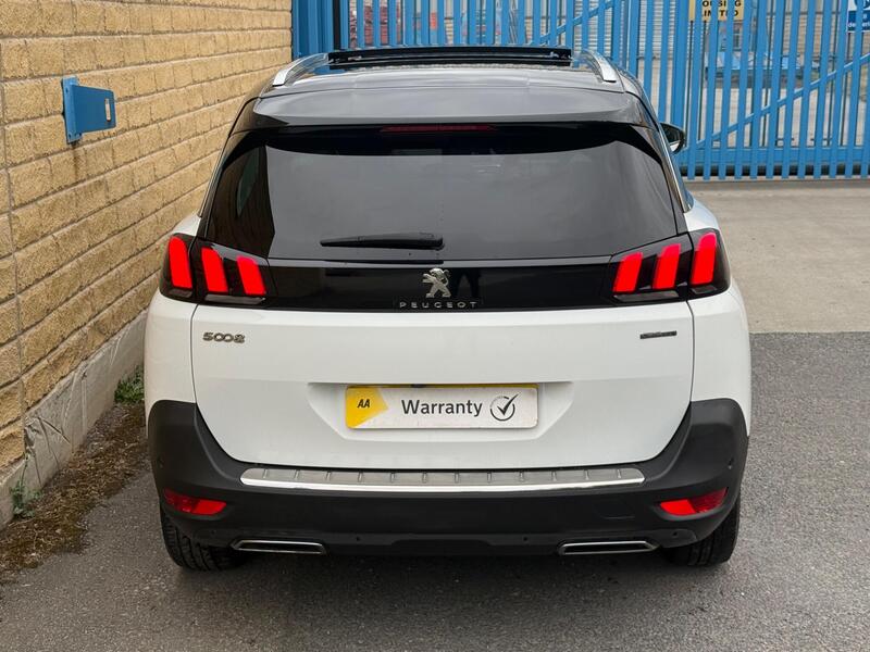 Peugeot 5008 view 6