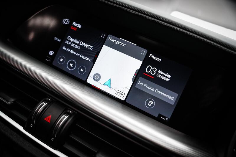Alfa Romeo Stelvio view 7