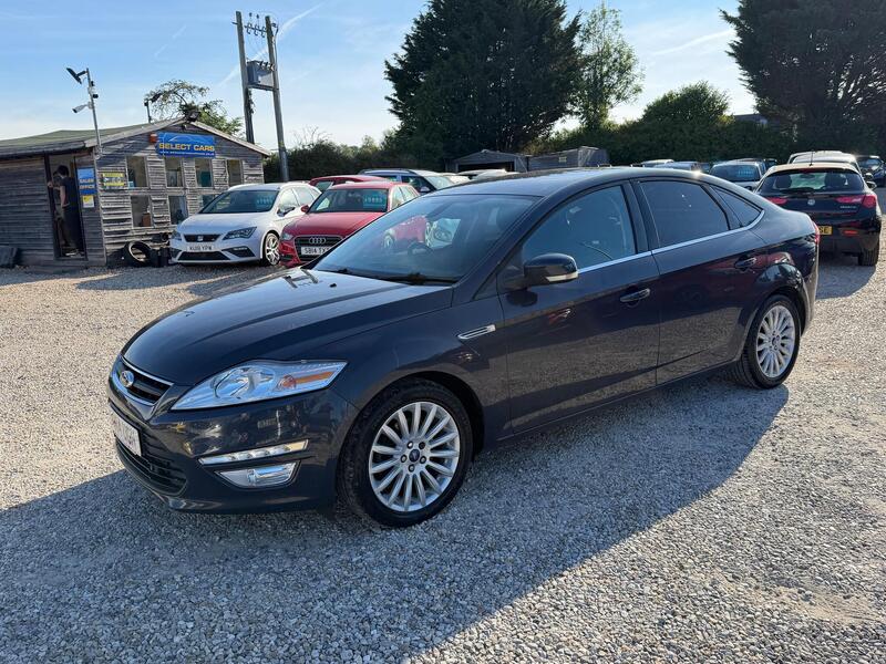 Ford Mondeo view 5