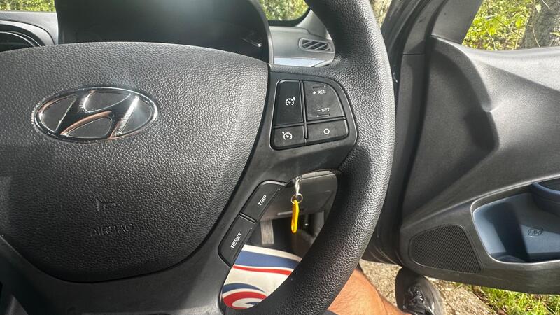 2015 Hyundai i10 — photo 23