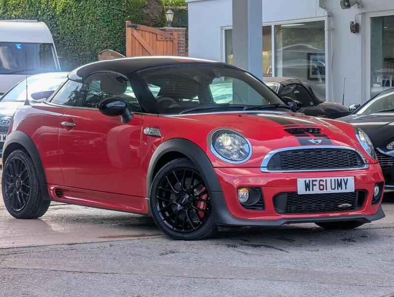 Mini Cooper view 7