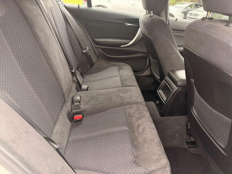BMW 1 Series view 5