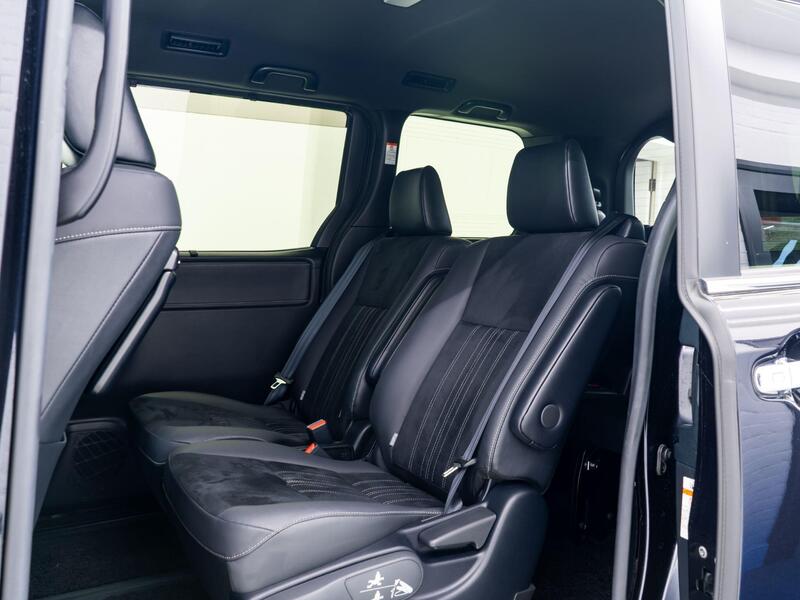 Toyota Toyota Esquire view 2