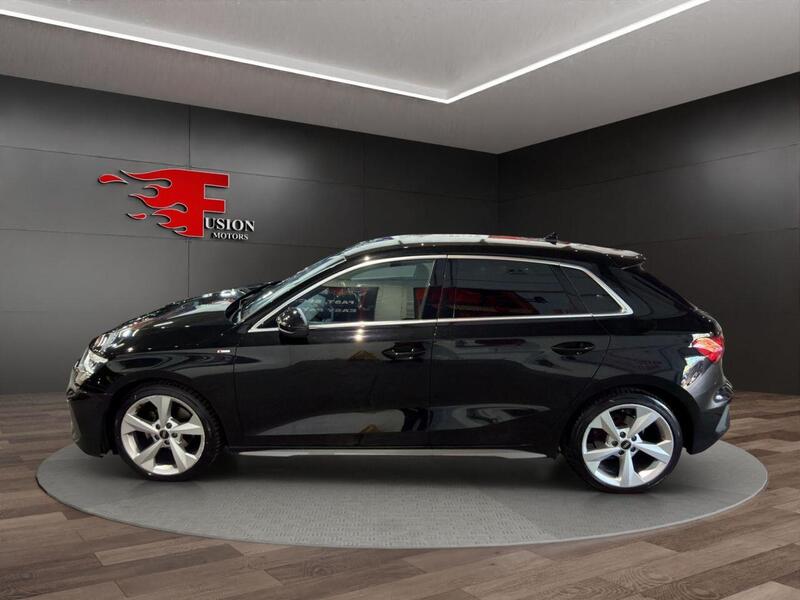 Audi A3 view 3