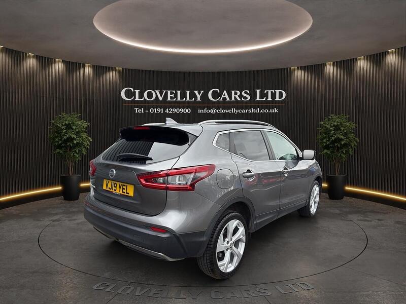 Nissan Qashqai view 3