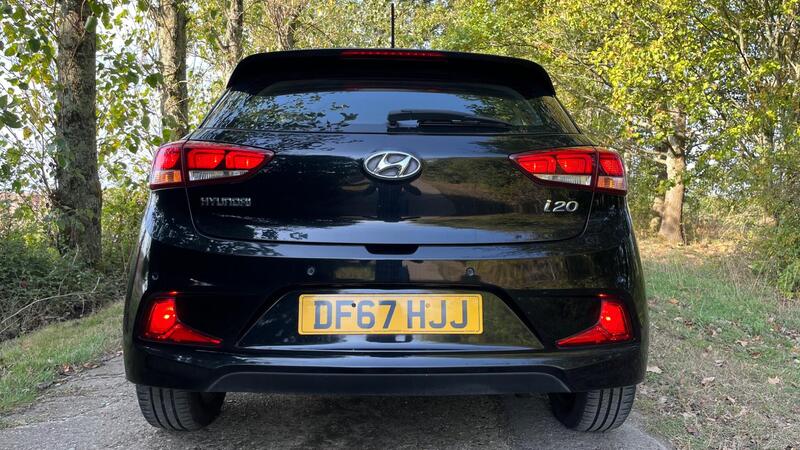 2017 Hyundai i20 — photo 10