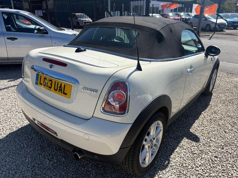 Mini Cooper view 6