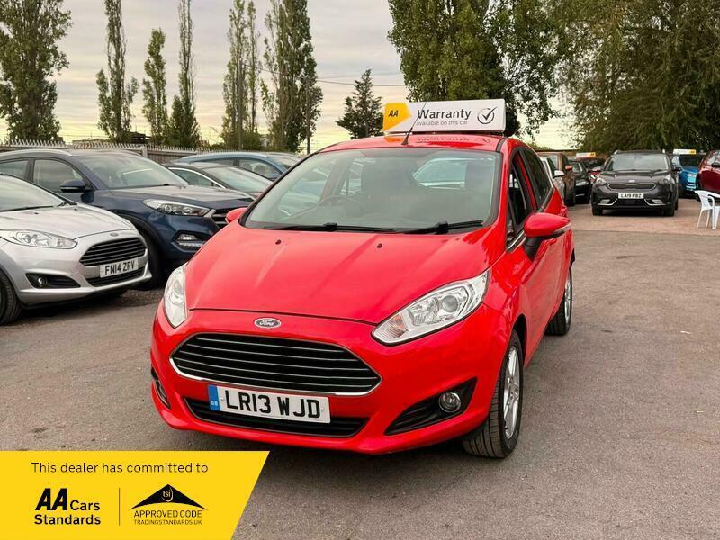 2013 Ford Fiesta 1.0 Zetec Euro 5 (s/s) 5dr photo 5