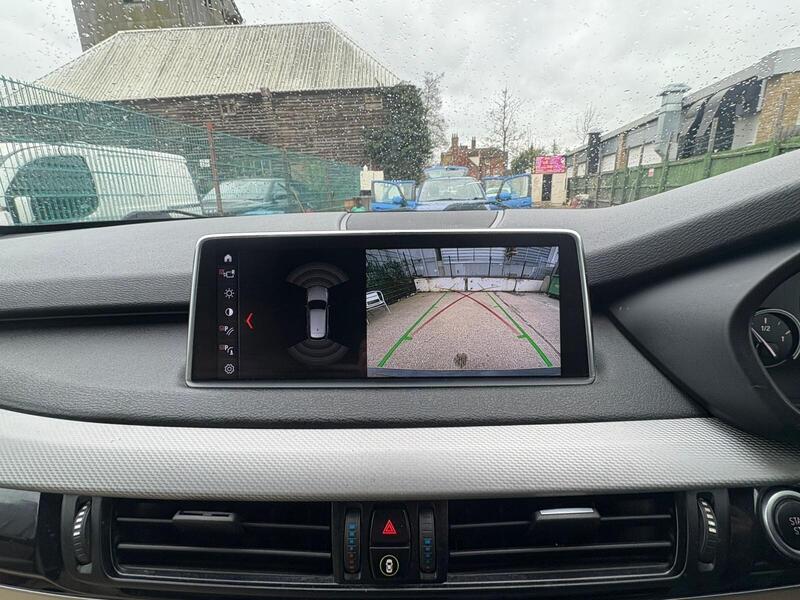 BMW X5 BMW X5 view 2