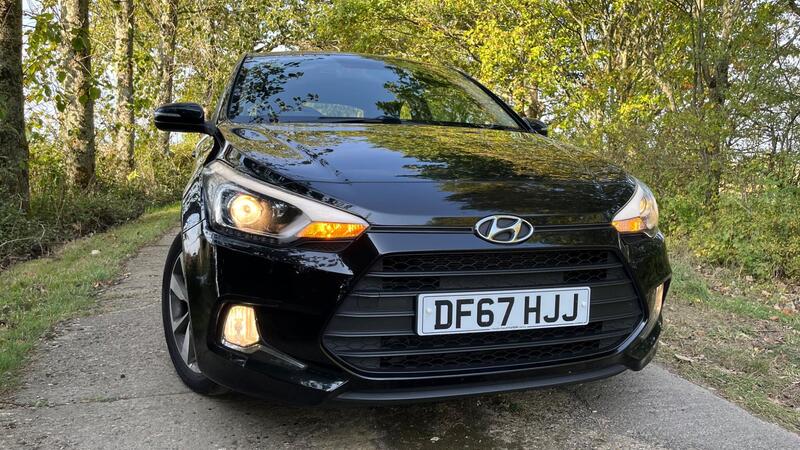 2017 Hyundai i20 — photo 19
