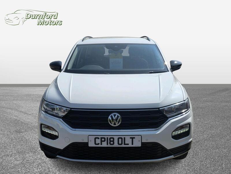 Volkswagen T-Roc view 2