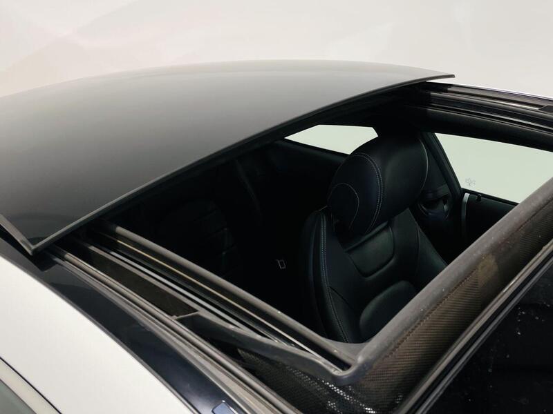 Mercedes-Benz C-Class view 2
