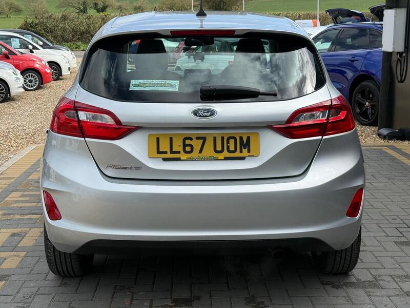 Ford Fiesta view 4