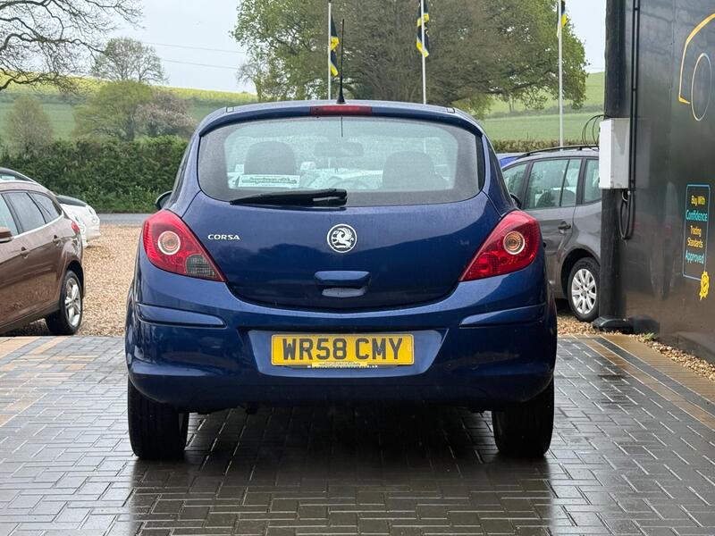 Vauxhall Corsa view 4