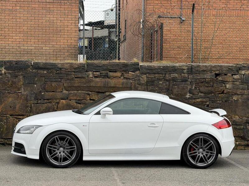 Audi TT view 4