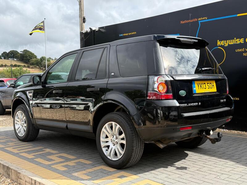 Land Rover Freelander 2 view 3