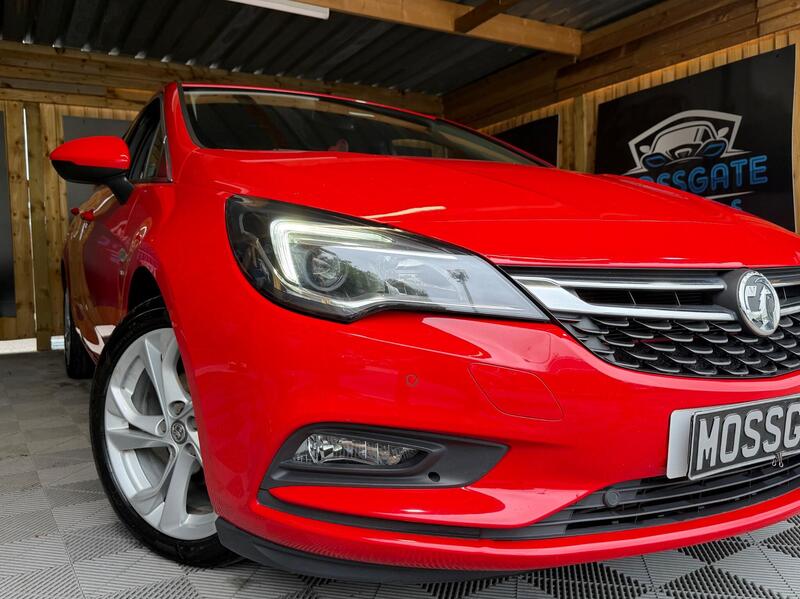 Vauxhall Astra view 2