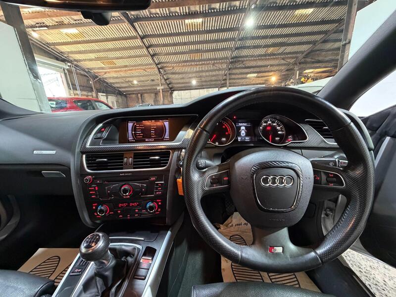 2011 Audi A5 — photo 13