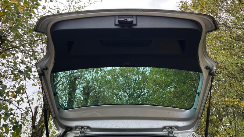 2013 Volkswagen Polo — photo 10