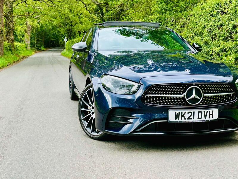 Mercedes-Benz E-Class view 2