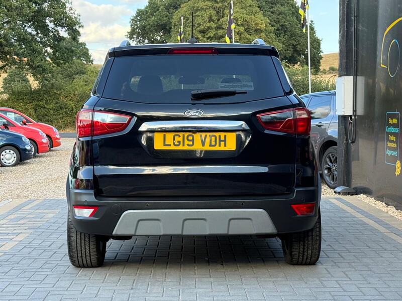 Ford Ecosport view 4
