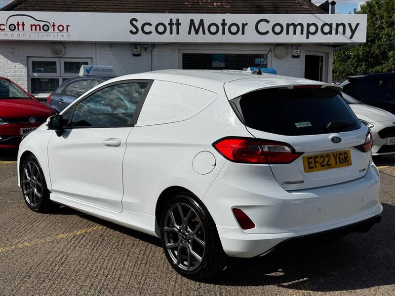 Ford Fiesta view 2
