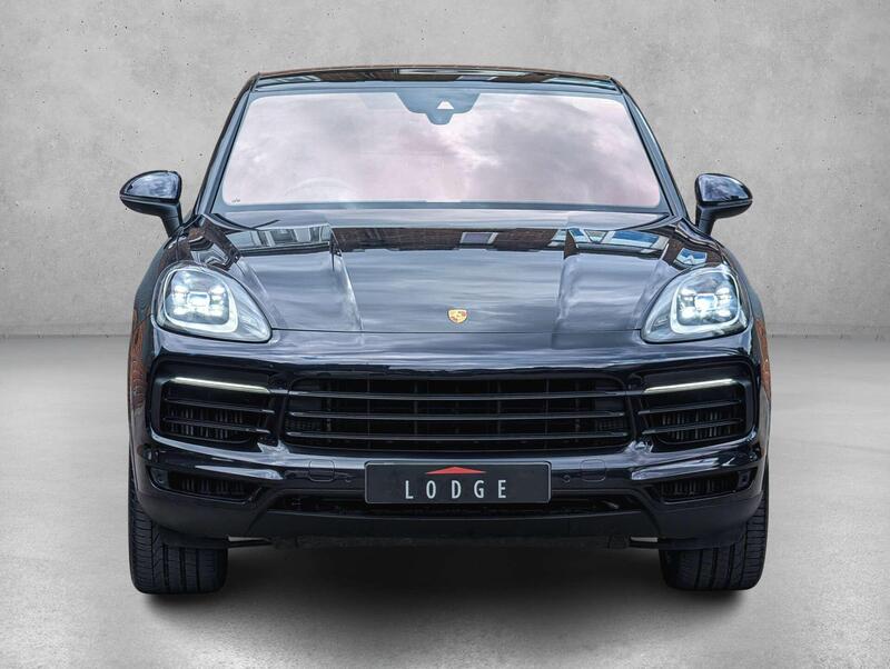 Porsche Cayenne view 2