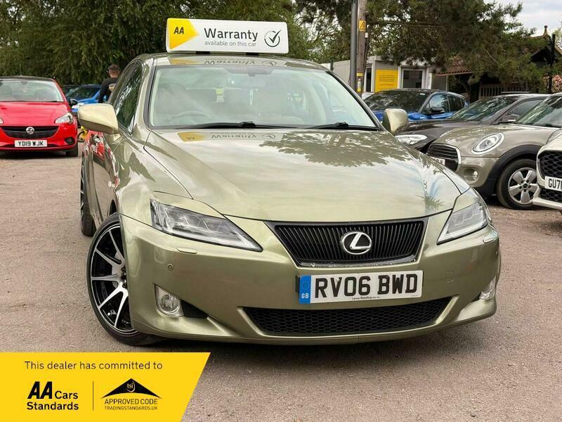 2006 Lexus IS 2.5 250 SE-L 4dr photo 2
