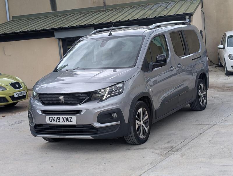 Peugeot Rifter main image
