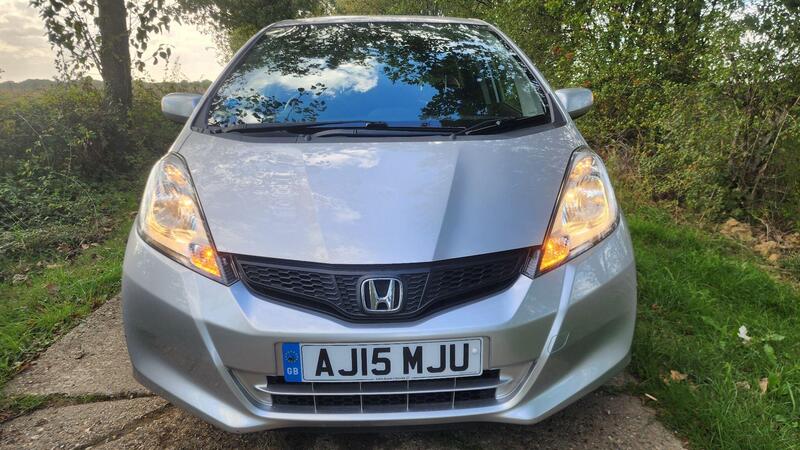2015 Honda Jazz — photo 19
