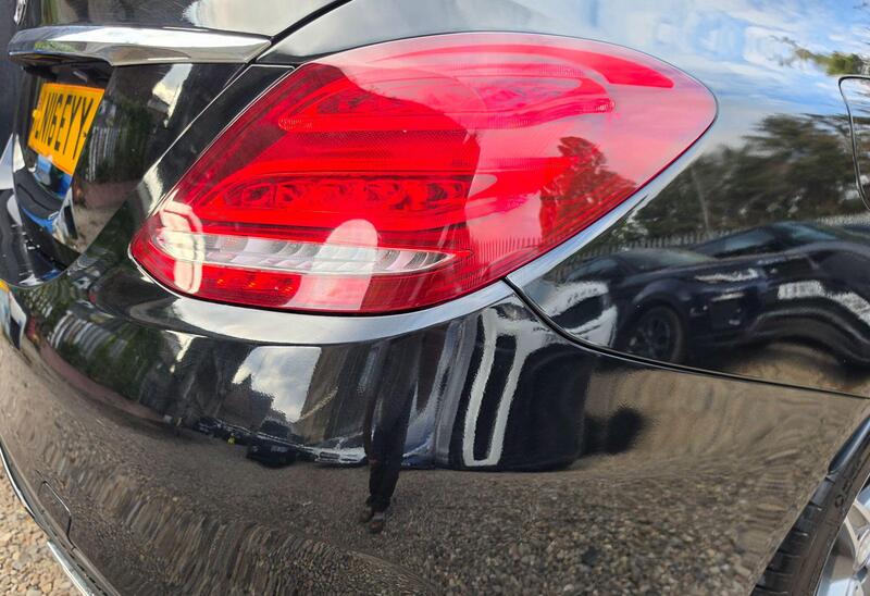 Mercedes-Benz C Class 2.1 C300dh AMG Line (Premium Plus) G-Tronic+ Euro 6 (s/s) 4dr thumbnail 11